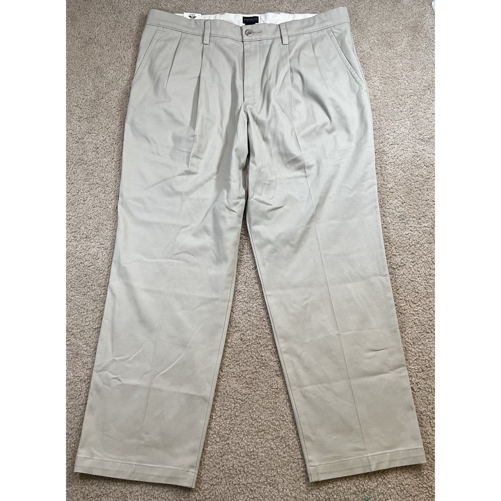 Dockers Men's Easy Khaki Classic Fit Pleated Pants Size 36x30 NWT Stretchty